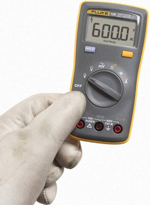 Fluke 106 Palm-sized Digital Multimeter