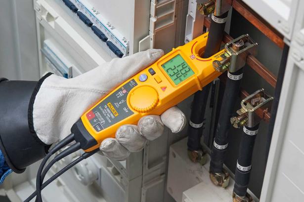 Fluke T6-1000 PRO Clamp Meter